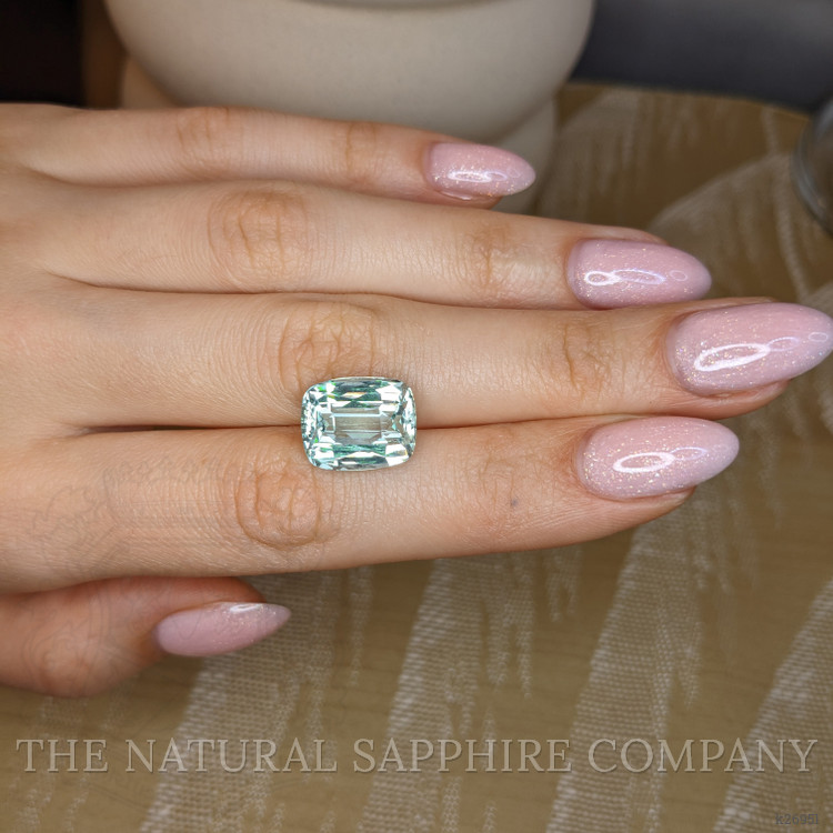 10.90 Ct. Green Beryl from Ceylon (Sri Lanka)