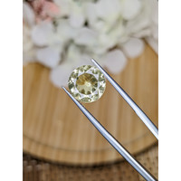 4.15 Ct. Yellow Quartz from Madagascar Life Style