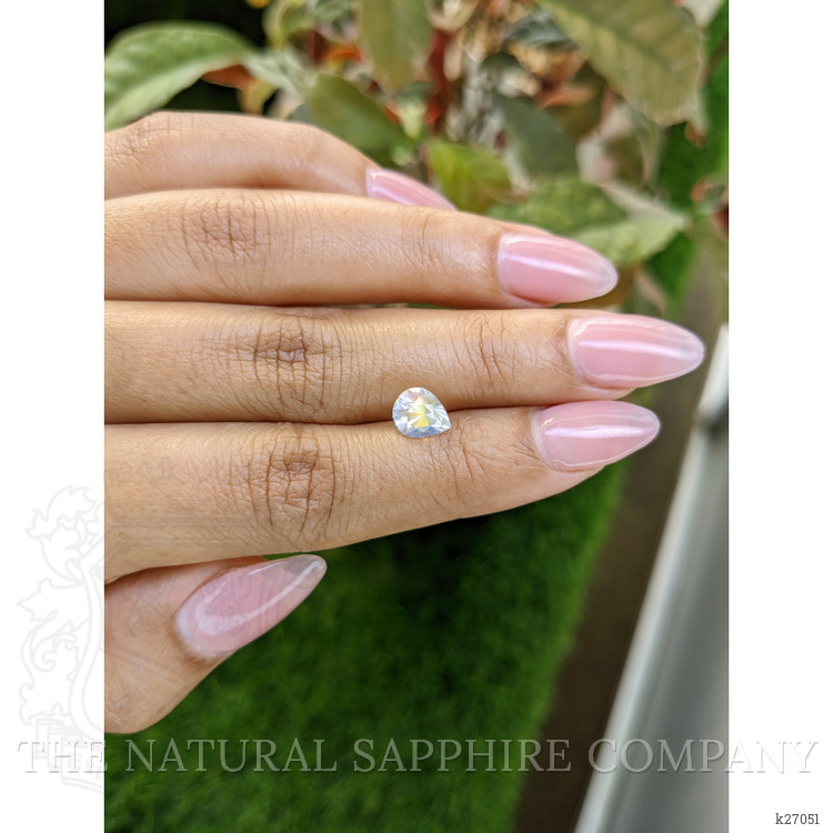1.33 Ct. Rainbow Moonstone from Ceylon (Sri Lanka)