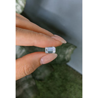 2.80 Ct. White Moonstone from Ceylon (Sri Lanka) Life Style