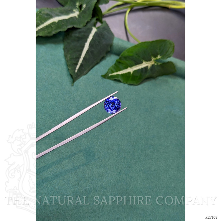 4.89 Ct. Violetish Blue Tanzanite from Tanzania