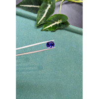 5.70 Ct. Violetish Blue Tanzanite from Tanzania Life Style