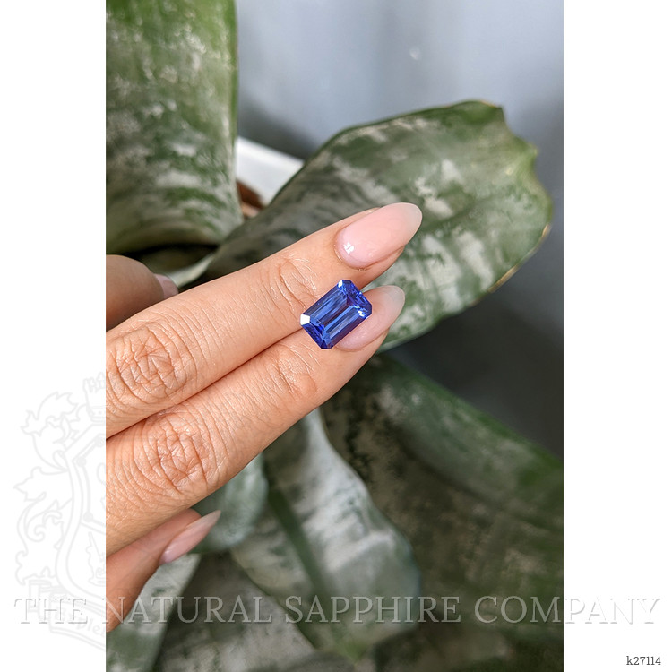 4.63 Ct. Violetish Blue Tanzanite from Tanzania