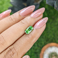 1.50 Ct. Tsavorite Garnet from Tanzania Life Style