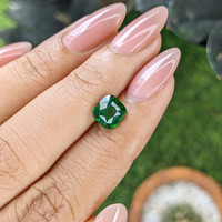 2.16 Ct. Tsavorite Garnet from Tanzania Life Style