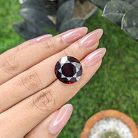 19.33 Ct. Red Garnet from Ceylon (Sri Lanka) Life Style