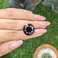 19.33 Ct. Red Garnet from Ceylon (Sri Lanka) Life Style