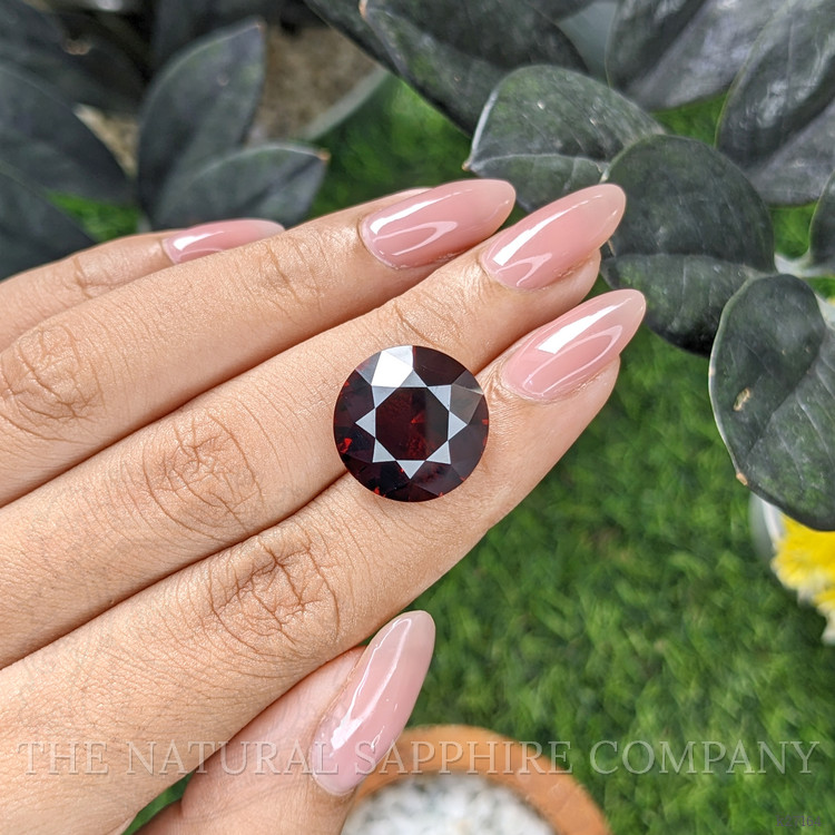 15.35 Ct. Red Garnet from Ceylon (Sri Lanka)