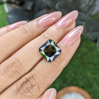 5.27 Ct. Green Tourmaline from Ceylon (Sri Lanka) Life Style