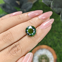 5.35 Ct. Green Tourmaline from Republic of Congo Life Style