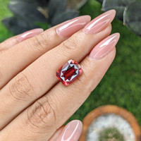 4.68 Ct. Brownish Pink Tourmaline from Republic of Congo Life Style