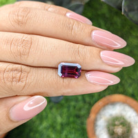 3.20 Ct. Pinkish Purple Spinel from South Africa Life Style