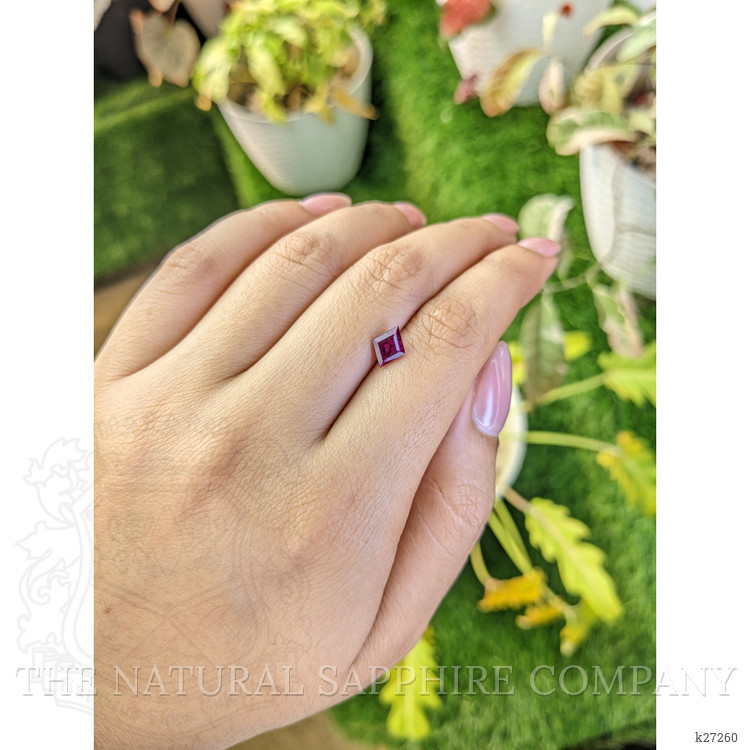 0.74 Ct. Pinkish Purple Rhodolite Garnet from Ceylon (Sri Lanka)