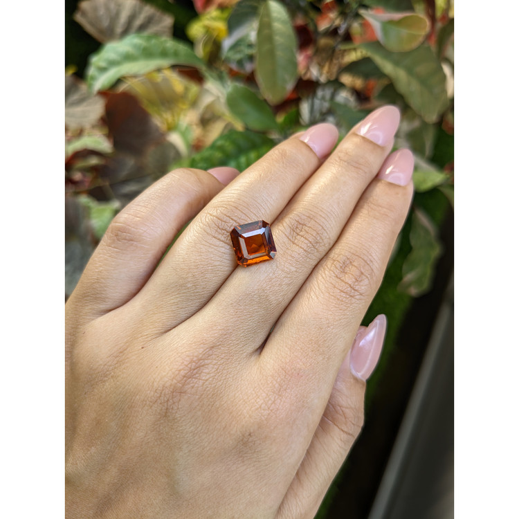 4.87 Ct. Reddish Orange Hessonite Garnet from Madagascar