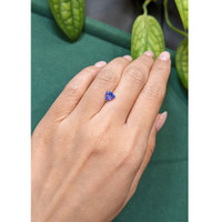 0.90 Ct. Violetish Blue Tanzanite from Tanzania Life Style