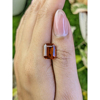 4.73 Ct. Orange Hessonite Garnet from Madagascar Life Style