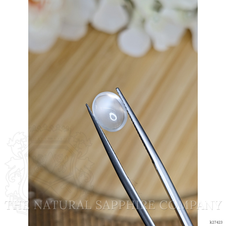 1.92 Ct. White Cabochon Moonstone from Ceylon (Sri Lanka)