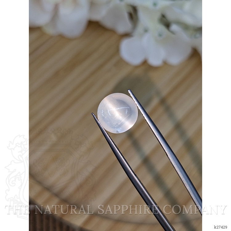 3.90 Ct. White Cabochon Moonstone from Ceylon (Sri Lanka)