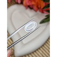 4.18 Ct. White Cabochon Moonstone from Ceylon (Sri Lanka) Life Style