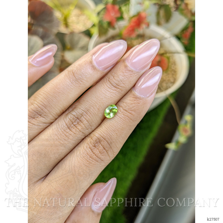 0.87 Ct. Green (Lime Green) Peridot from Pakistan
