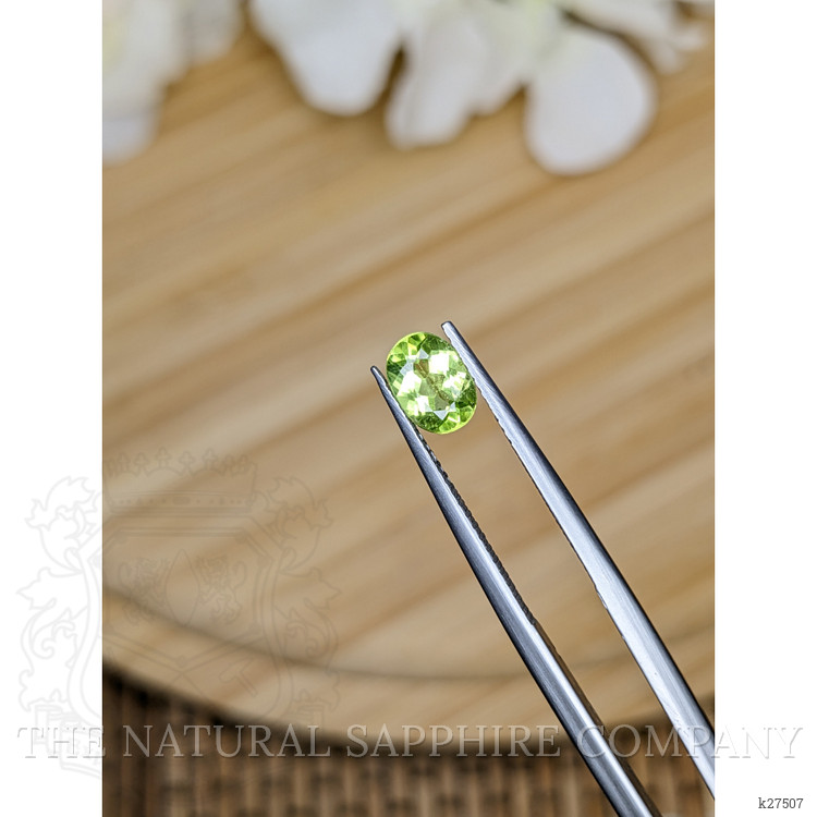 0.87 Ct. Green (Lime Green) Peridot from Pakistan