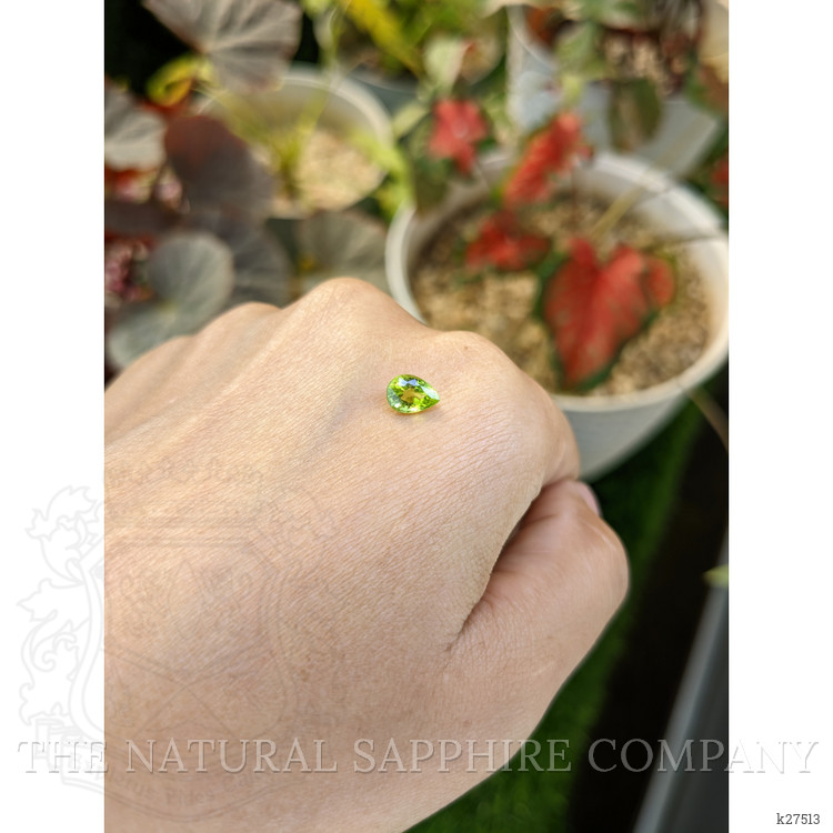 0.82 Ct. Green (Lime Green) Peridot from Pakistan