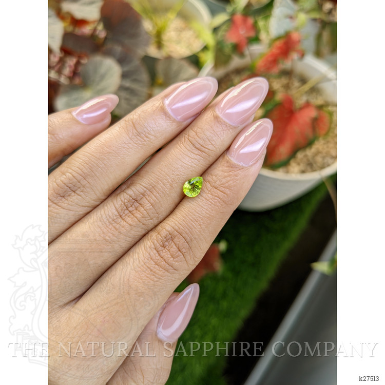 0.82 Ct. Green (Lime Green) Peridot from Pakistan