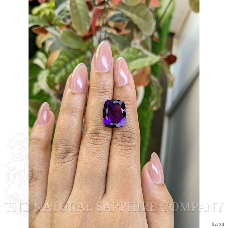 9.75 Ct. Purple Amethyst from Ceylon (Sri Lanka)