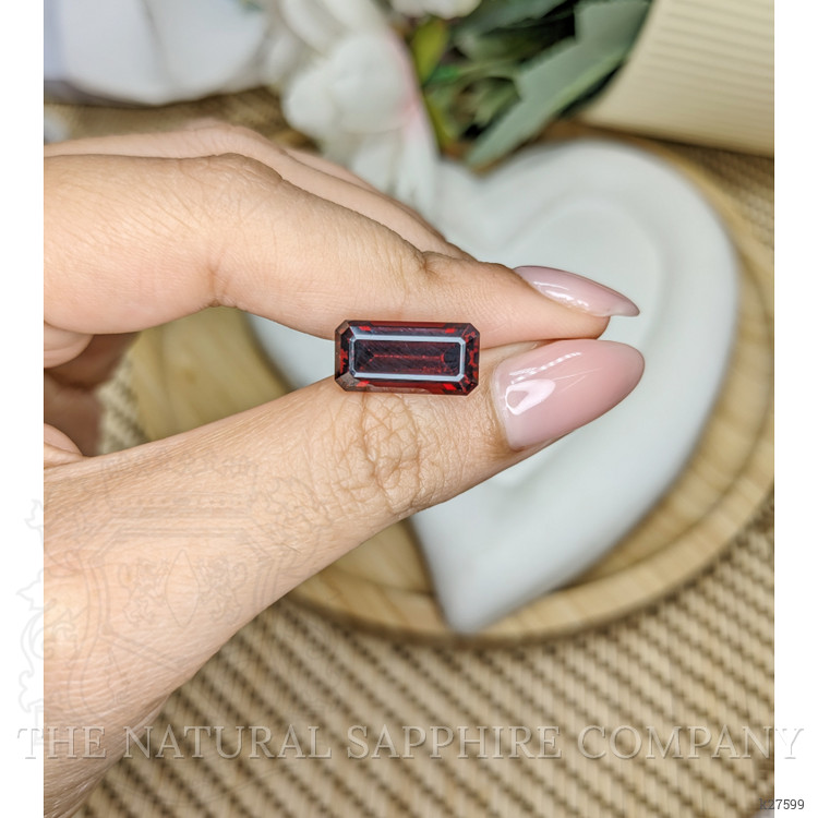 7.99 Ct. Purplish Red Garnet from Ceylon (Sri Lanka)
