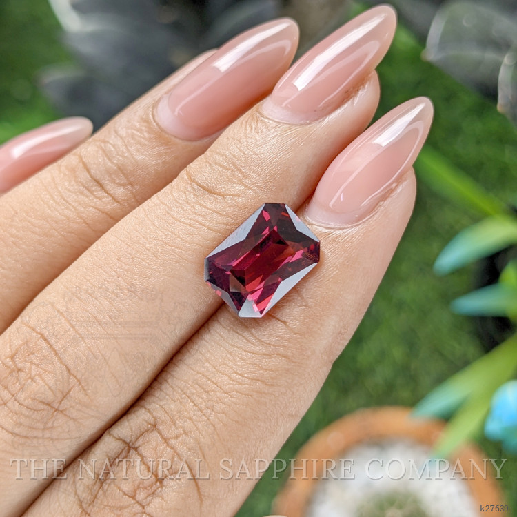 4.97 Ct. Pinkish Red Garnet from Ceylon (Sri Lanka)