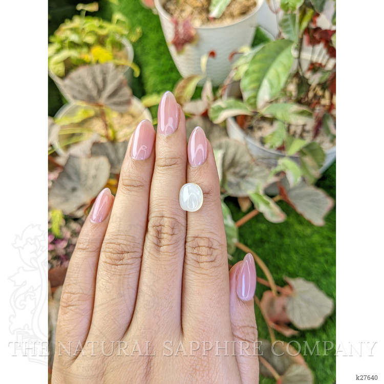 3.86 Ct. White Cabochon Moonstone from Ceylon (Sri Lanka)