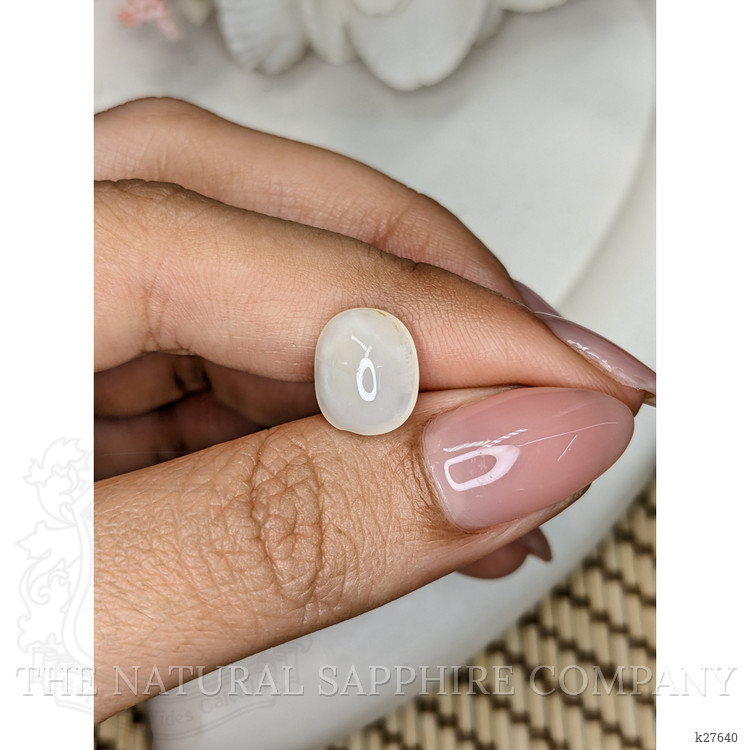 3.86 Ct. White Cabochon Moonstone from Ceylon (Sri Lanka)