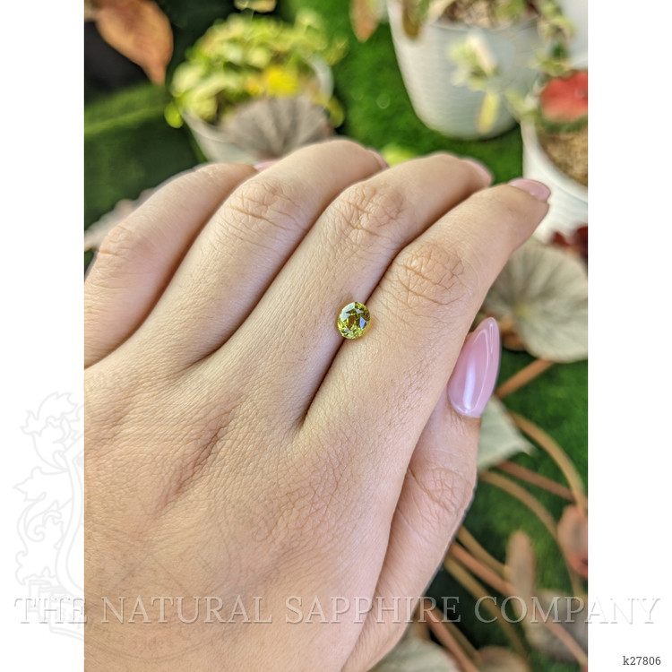 0.98 Ct. Yellowish Green Chrysoberyl from Ceylon (Sri Lanka)