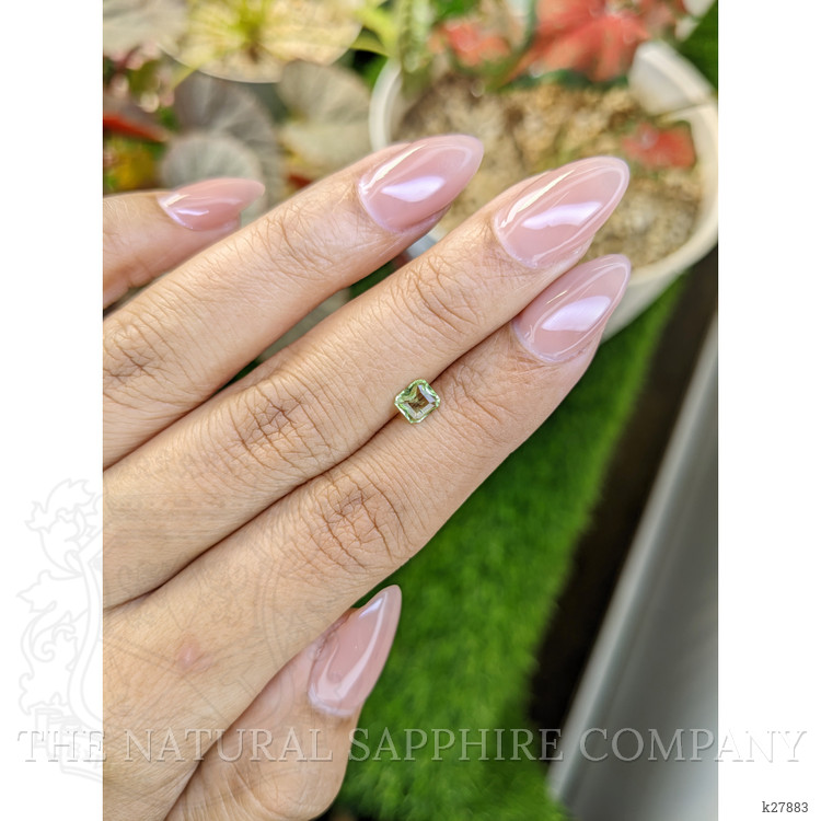 0.43 Ct. Yellowish Green Peridot from Pakistan