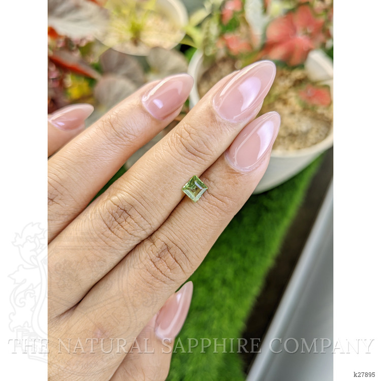 0.59 Ct. Green (Lime Green) Peridot from Pakistan