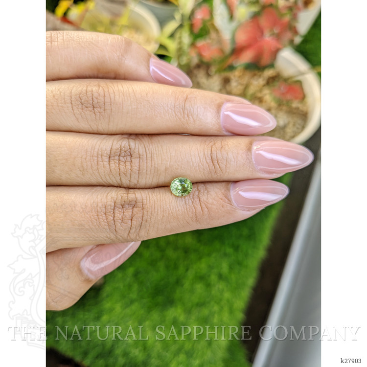 0.92 Ct. Green (Lime Green) Peridot from Ceylon (Sri Lanka)