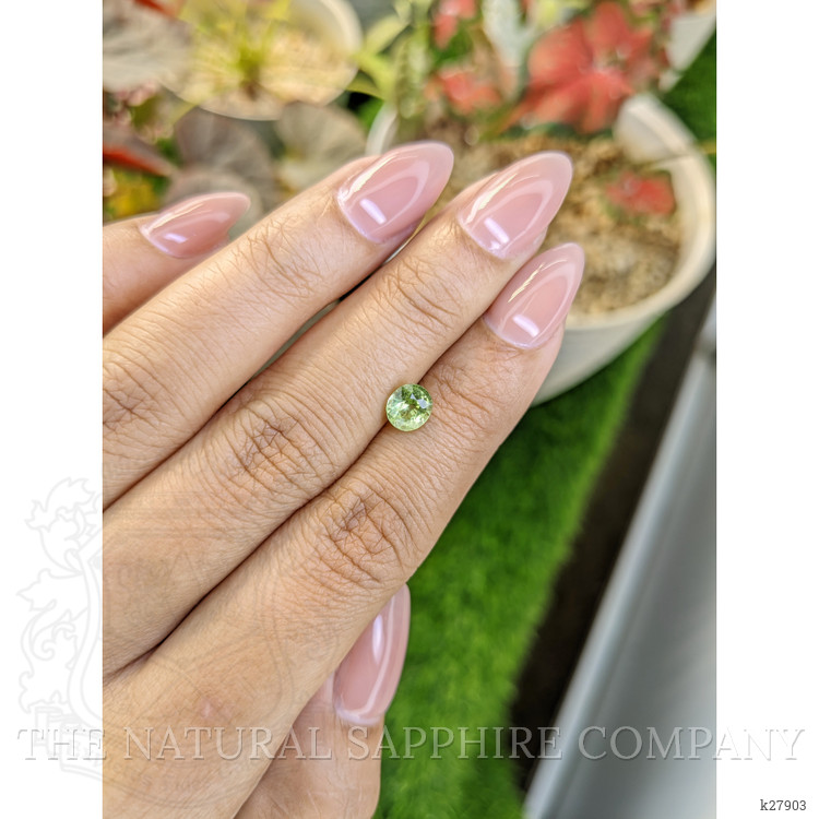0.92 Ct. Green (Lime Green) Peridot from Ceylon (Sri Lanka)