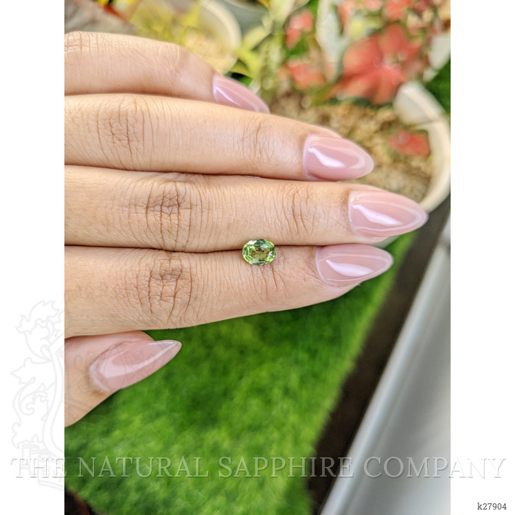 0.82 Ct. Green (Lime Green) Peridot from Ceylon (Sri Lanka)