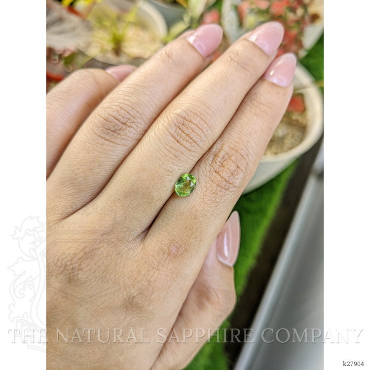 0.82 Ct. Green (Lime Green) Peridot from Ceylon (Sri Lanka)