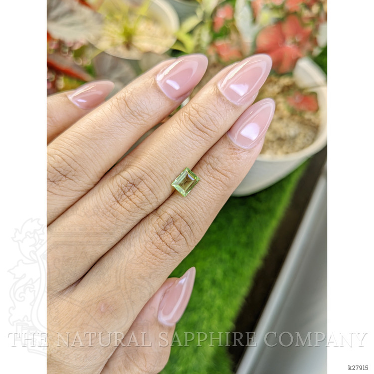 0.91 Ct. Yellowish Green Peridot from Pakistan