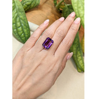 11.33 Ct. Purple Amethyst from Brazil Life Style