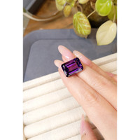 15.56 Ct. Purple Amethyst from Brazil Life Style