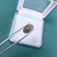 4.25 Ct. Cabochon Alexandrite from Russia Life Style