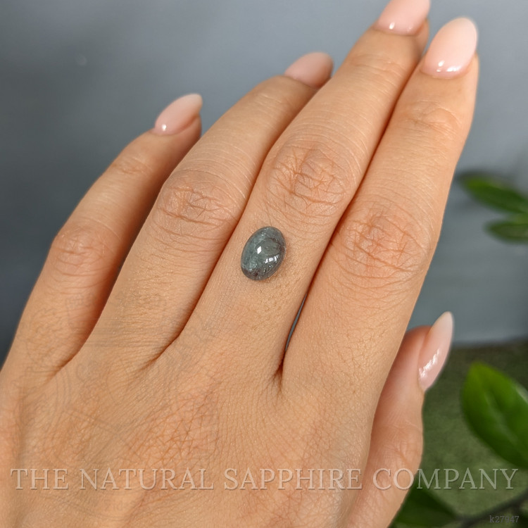 2.76 Ct. Cabochon Alexandrite from Russia