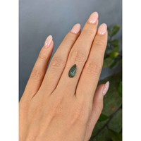 2.87 Ct. Cabochon Alexandrite from Russia Life Style