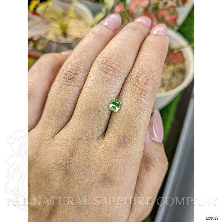 0.71 Ct. Green (Lime Green) Peridot from Pakistan