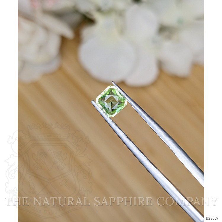0.68 Ct. Green (Lime Green) Peridot from Pakistan