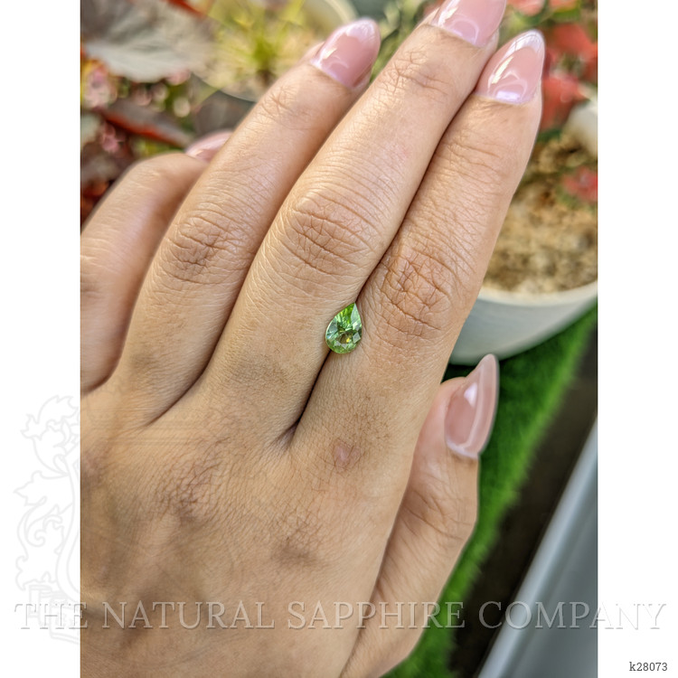 0.74 Ct. Green (Lime Green) Peridot from Pakistan