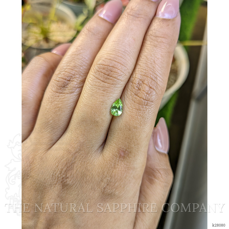 0.66 Ct. Green (Lime Green) Peridot from Pakistan