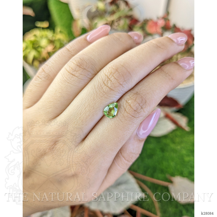 1.08 Ct. Green (Lime Green) Peridot from Pakistan